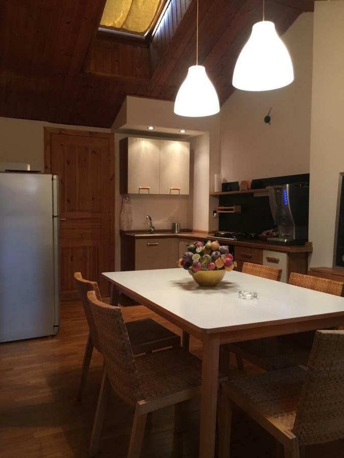 グッビオHappy Houseアパートメント エクステリア 写真