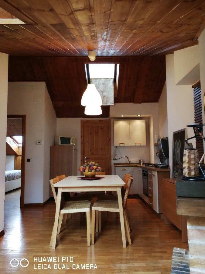 グッビオHappy Houseアパートメント エクステリア 写真